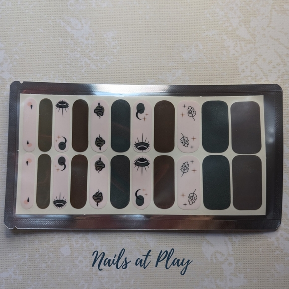 Easy Gellies Nail Wraps - Reflection - Picture 2 of 4
